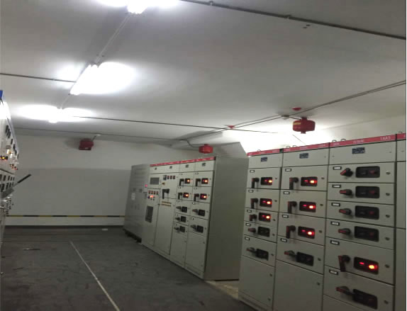 枣庄某高档小区配电室安装国泰科技悬挂式干粉灭火装置