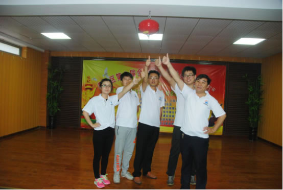 山东国泰科技有限公司组织员工参加“迎国庆” 社企乒乓球联谊赛